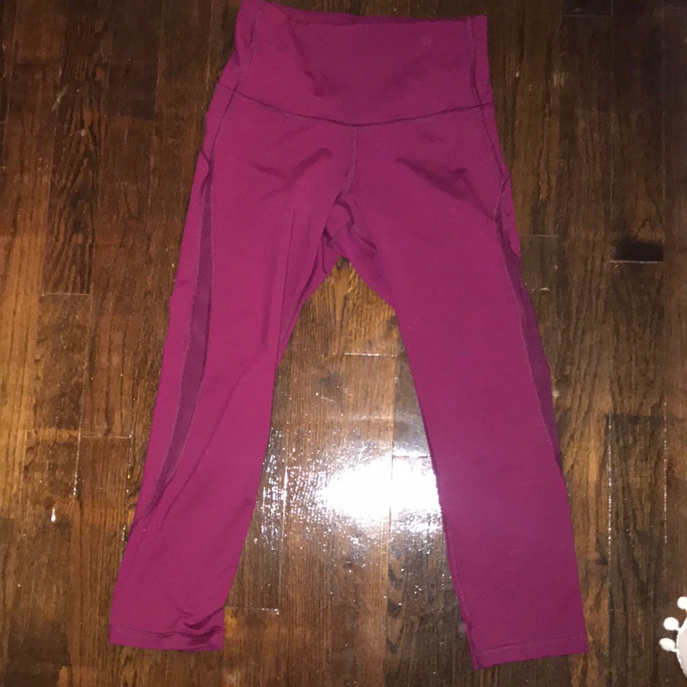 Old Navy yoga pants